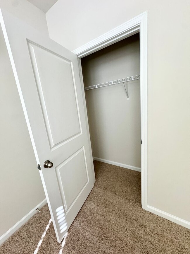 Building Photo - Brand New! Central Conway Location in Kingston Bay! Beautiful Pond View!