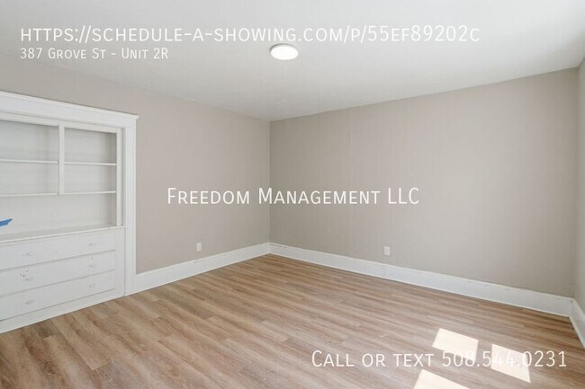 Building Photo - 387 Grove St