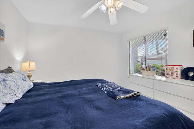 Building Photo - 7254 Clunie Pl