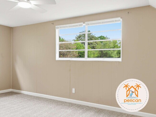 Building Photo - 4-Bedroom Home in a Prime Pensacola Location