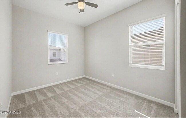 Building Photo - 5016 E Gallop Wy