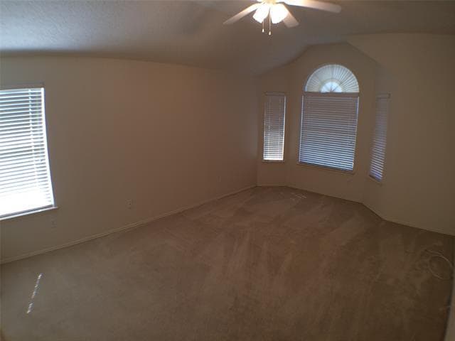 Building Photo - 1512 Endicott Dr