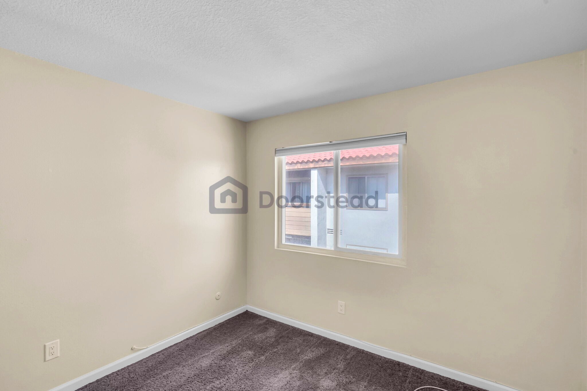 Building Photo - 2521 W Sunflower Ave