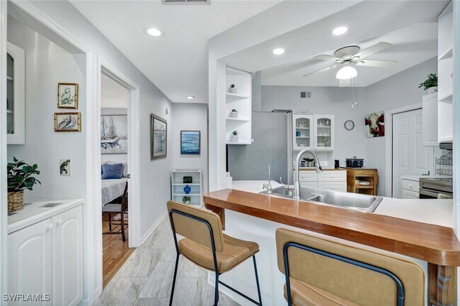 Building Photo - 613 Windsor Sq