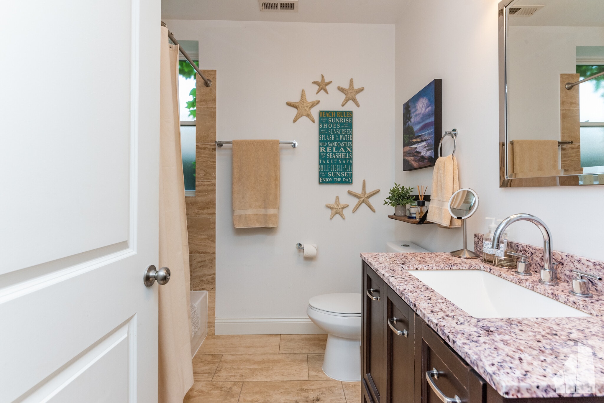 Building Photo - 839 Lyman Ave