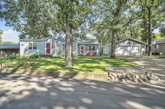 Building Photo - 1412 Maywood Ave