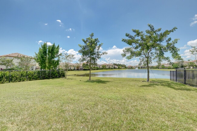 Building Photo - 4543 Sandy Cv Ter