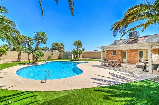 Building Photo - 3480 W Mesa Verde Ln