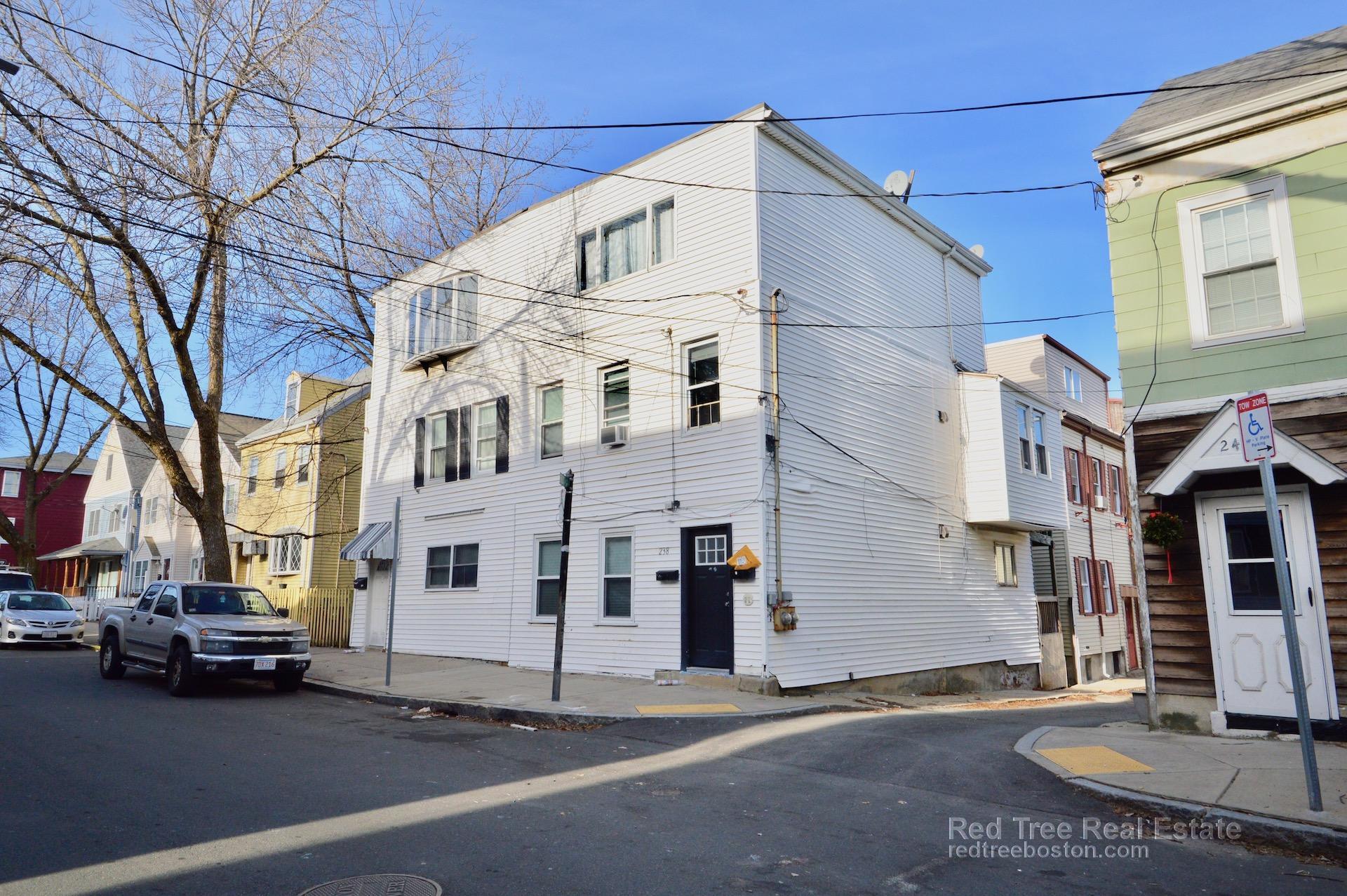 Building Photo - 238 Everett St