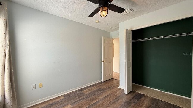 Building Photo - 116 Forest View Ct