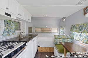 Building Photo - 508 Blanco Rd