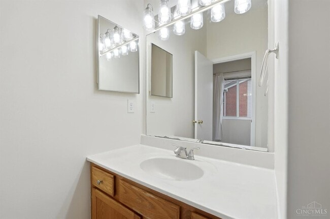 Building Photo - 8515 Island Pines Pl