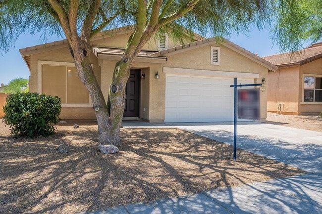 Building Photo - Spacious Oro Valley 4-Bedroom Rental with ...