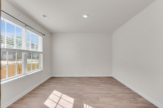 Building Photo - 4111 Ocracoke Ct