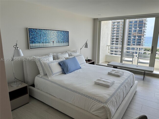 Building Photo - 4201 N Ocean Blvd