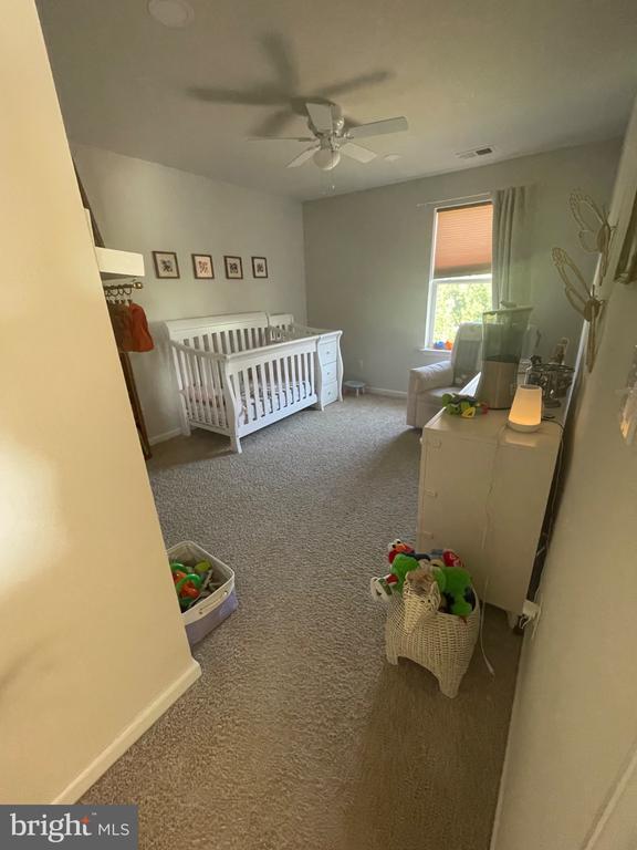 Building Photo - 226 Seven Springs Ln