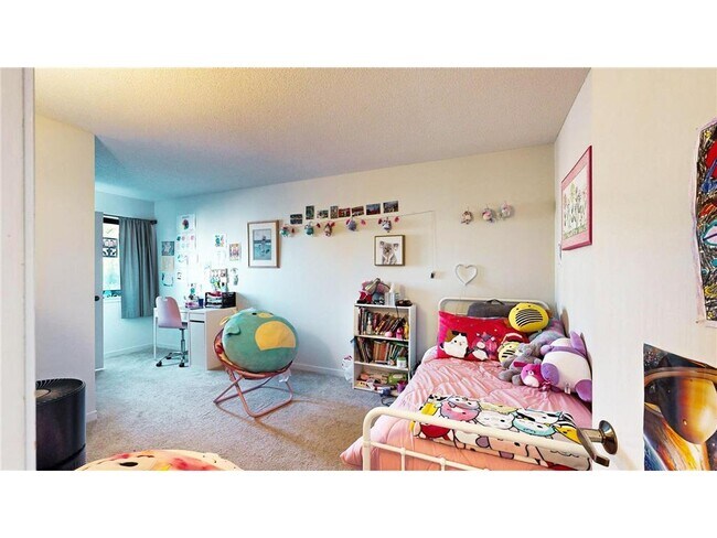 Building Photo - 3131 Excelsior Blvd