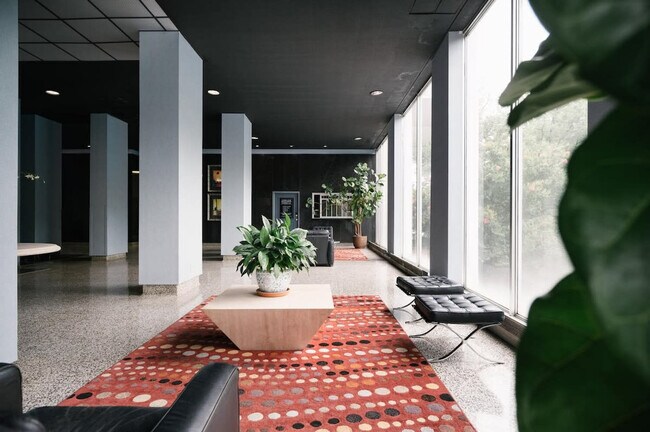 Building Photo - 215 Piedmont Ave NE