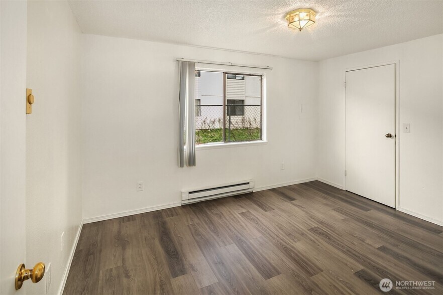 Bedroom 2 - 905 18th St NE