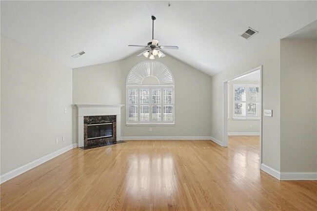 Building Photo - 214 Highlands Ridge Pl