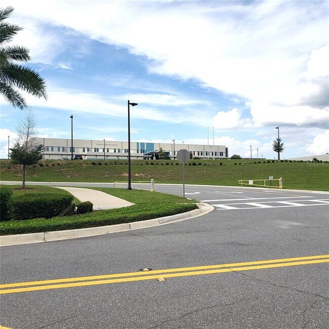 Building Photo - 6316 Tabebuia Pkwy