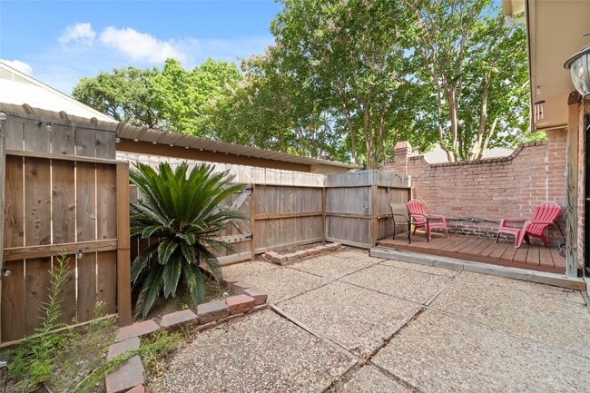 Building Photo - 14345 Misty Meadow Ln