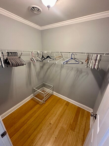 Closet - Primary Bedroom, - 104 N Division St