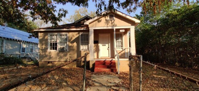 Primary Photo - 2948 Pierpont Ave
