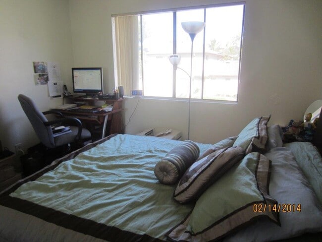Building Photo - 2077 N Avenida Refugio