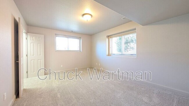 Building Photo - 2795 Stonewall Heights