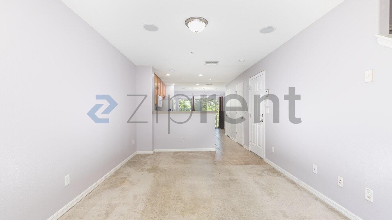 Building Photo - 522 Wheaton Trent Pl