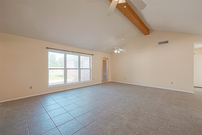 Building Photo - 830 Kenforest Dr