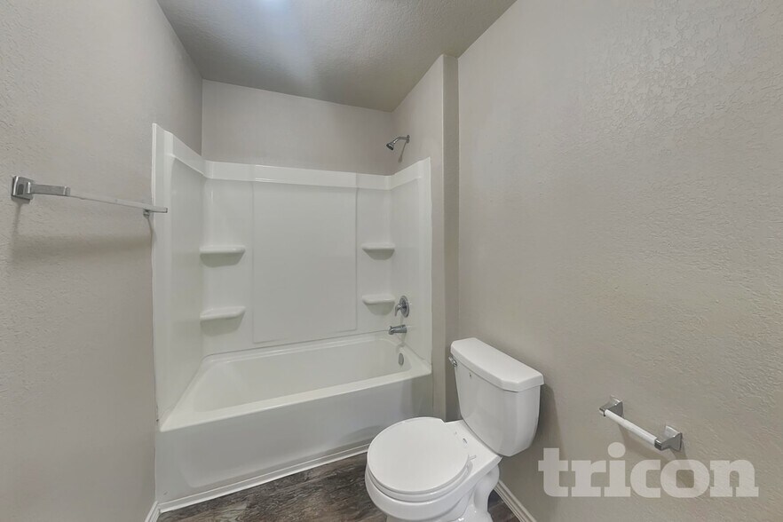 Building Photo - 8511 Amistad Cove