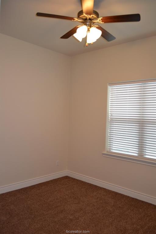 Building Photo - 218 Sterling St