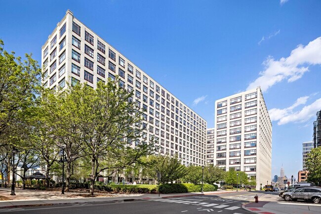 Building Photo - 1500 Hudson St