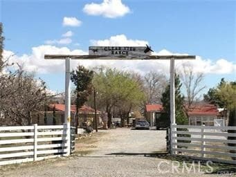 Primary Photo - 16100 Navajo Rd