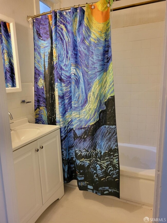 Building Photo - 120 21st Ave