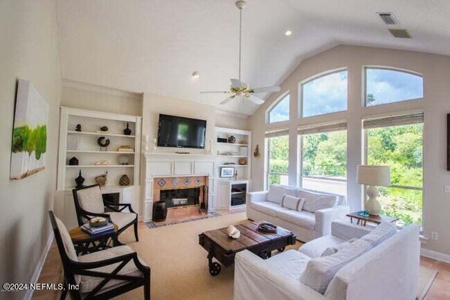 Building Photo - 110 Overlook Dr