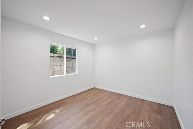 Building Photo - 7445 Balcom Ave