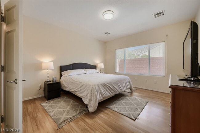 Building Photo - 7536 Chaffinch St