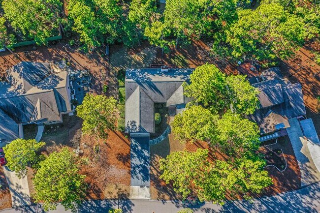 Building Photo - 22 La Quinta Loop