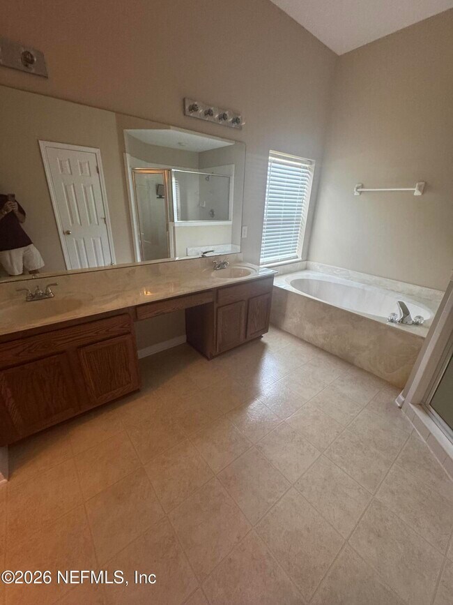 Building Photo - 2439 Woodstork Ct