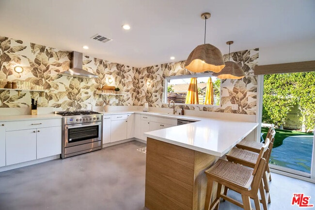 Building Photo - 3730 E Camino San Miguel