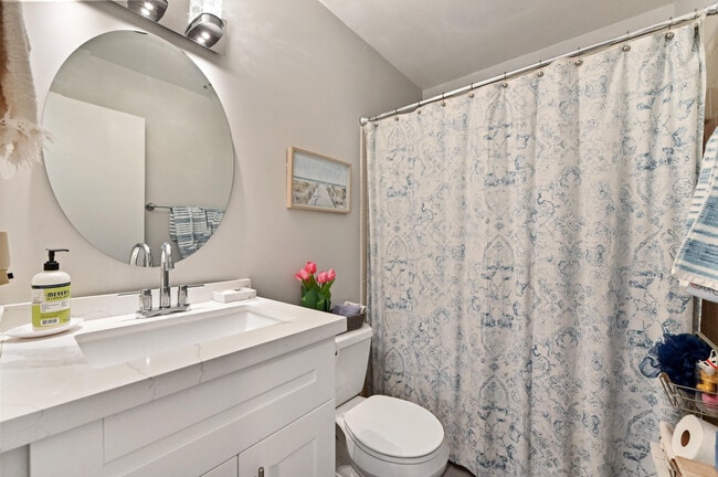 Building Photo - 18824 Argosy Dr