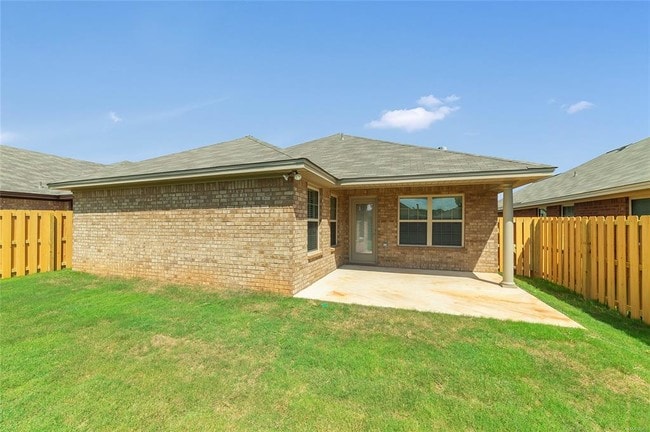 Building Photo - 553 Old Mill Way