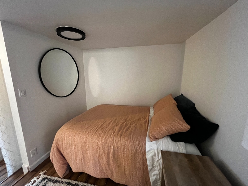 Building Photo - 2219 Bush Ave NW