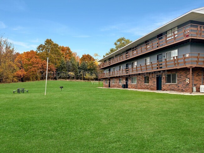 Building Photo - 1605 Bacon Ave
