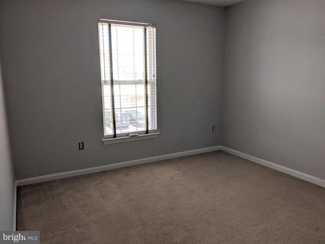 Building Photo - 307 Timberbrook Ct