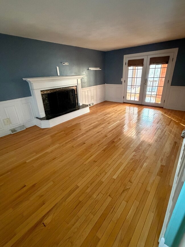 Building Photo - 43 Shady Hill Dr