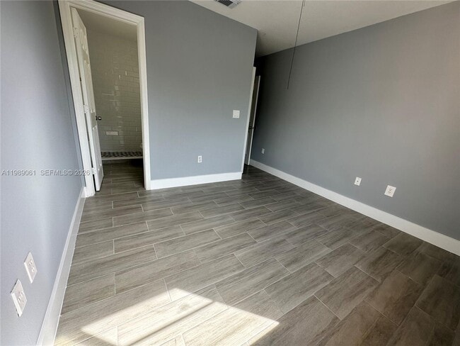 Building Photo - 14832 SW 104th St